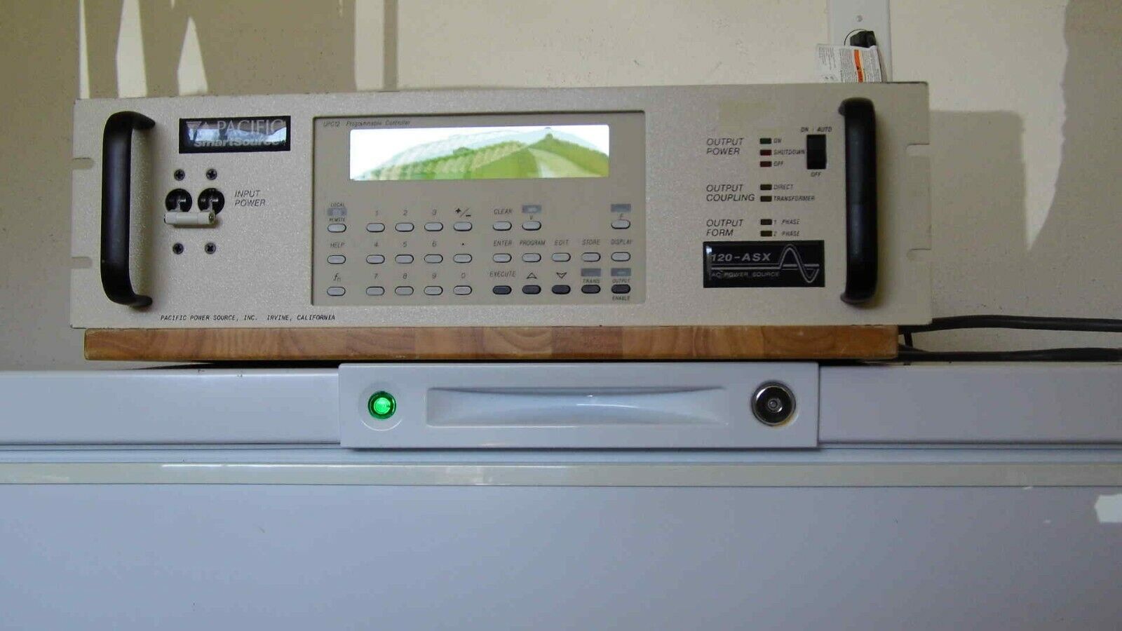 Pacific Power 120ASX-UPC12 2KVA 15-1200Hz 1 phase AC Power Source Pacific Power 120ASX-UPC12 2KVA 15-1200Hz 1 phase AC Power Source